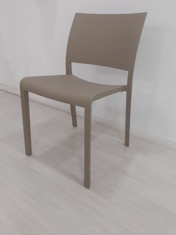 Silla Fiona